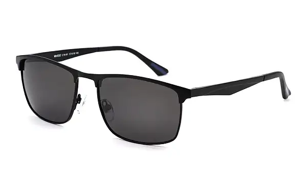 Солнцезащитные очки BRUNO BOTTI BB009 C001