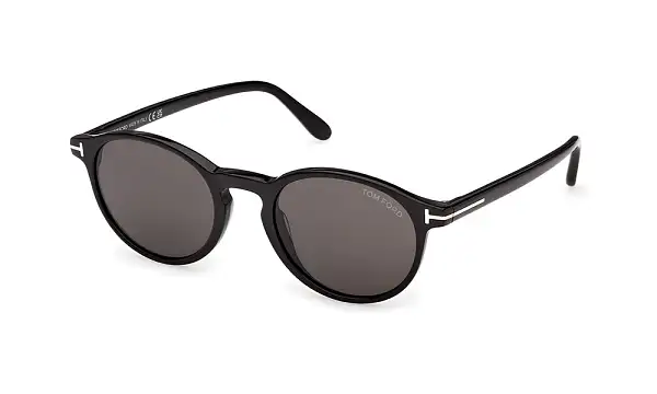 Солнцезащитные очки TOM FORD FT 1331 01A