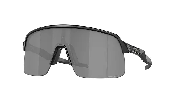Солнцезащитные очки Oakley OO 9463 946305